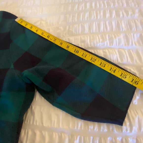 Plaid Sweater - Picture 5 of 9